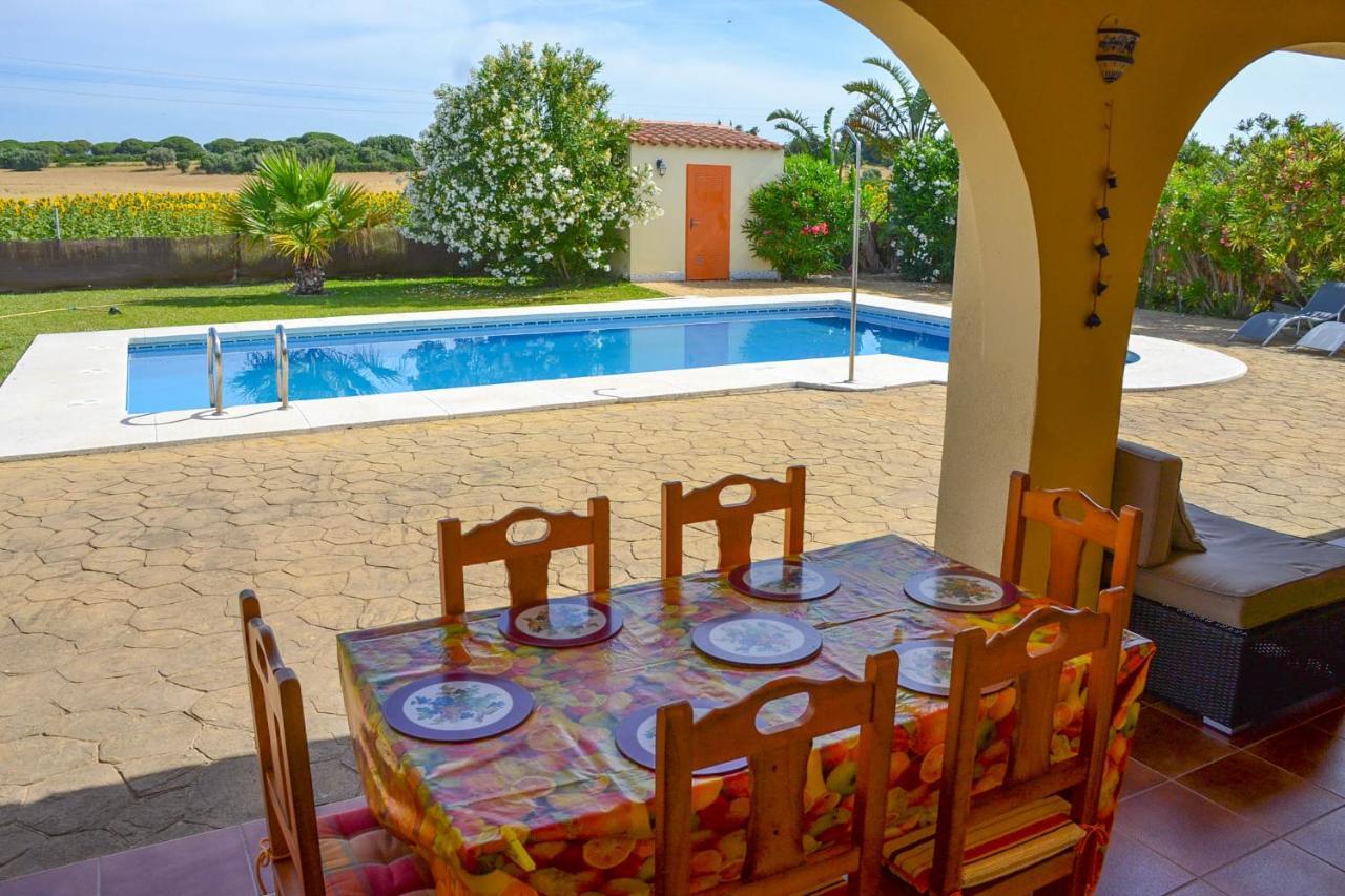 Traumhaus Fuer 6 Personen Mit Spektakulaerem Privaten Pool Und Schoenem Ausblick In Die Natur Hozanejos Buitenkant foto