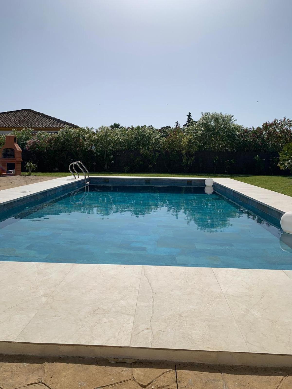 Traumhaus Fuer 6 Personen Mit Spektakulaerem Privaten Pool Und Schoenem Ausblick In Die Natur Hozanejos Buitenkant foto